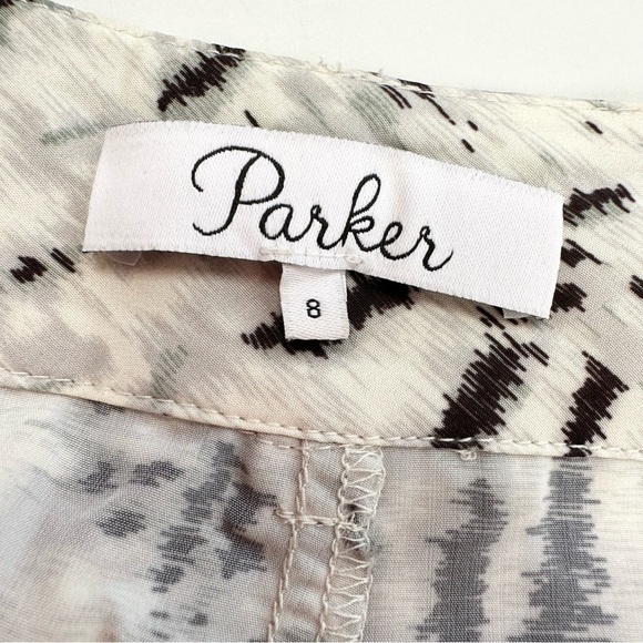 Parker ruched cropped Devlin pants pleated front pockets tiger print green sz 8 - Picture 2 of 15